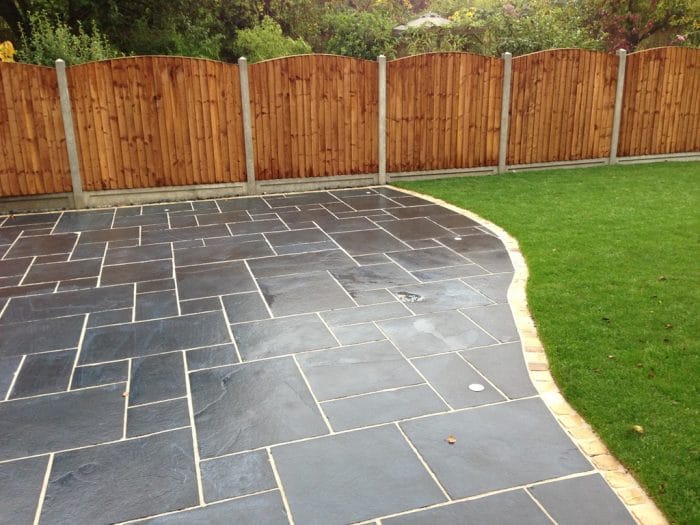 BLACK LIMESTONE PAVING SLABS